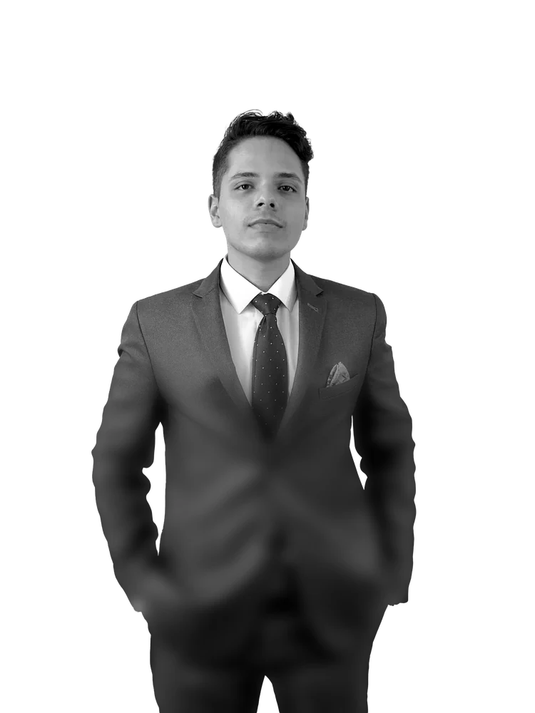 Juan Esteban, Estructura Legal